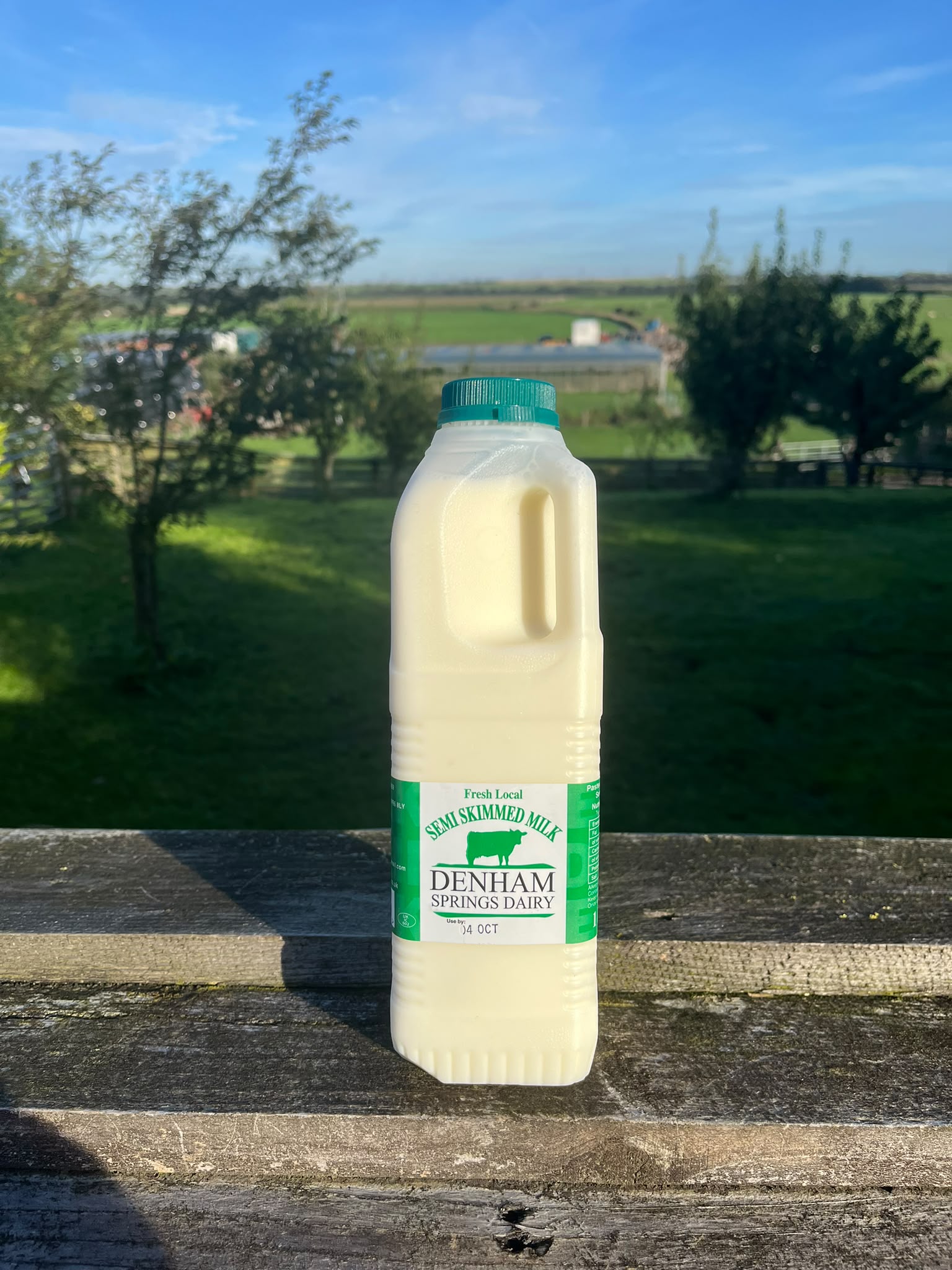 1 Litre Plastic Milk Semi Skimmed