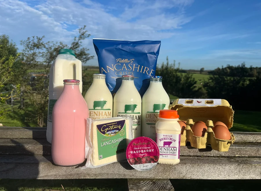 Fiddlers milk, juice, cheese and dairy products